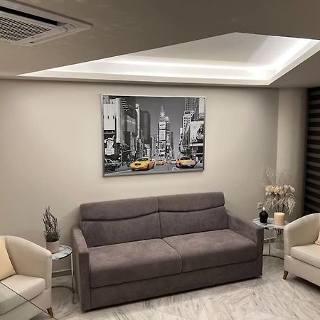 Στούντιο 305 Apartment Thessaloníki Luaran gambar