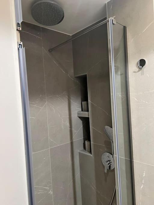 Στούντιο 305 Apartment Thessaloníki Luaran gambar